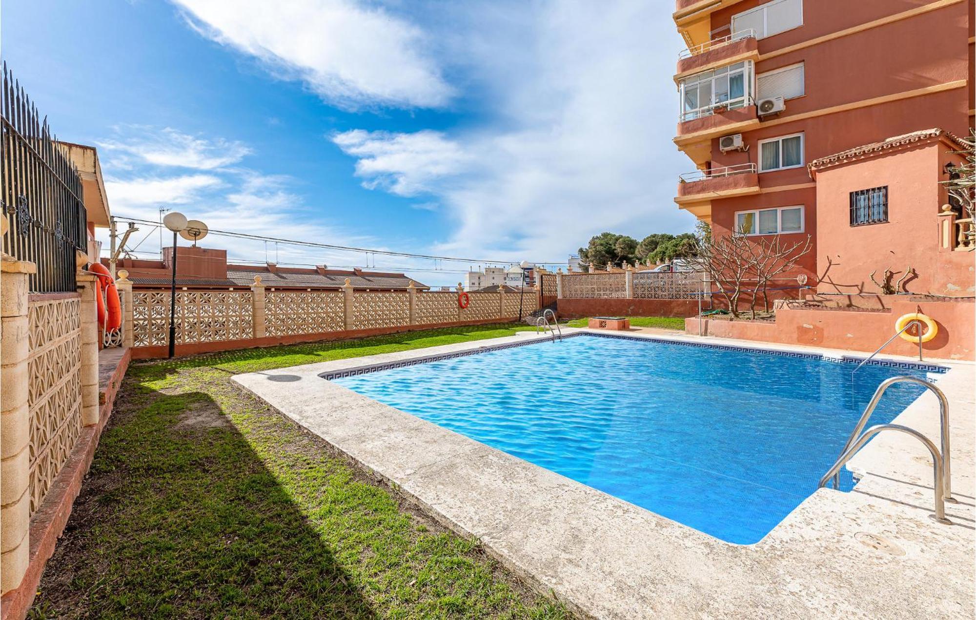 1 Bedroom Stunning In